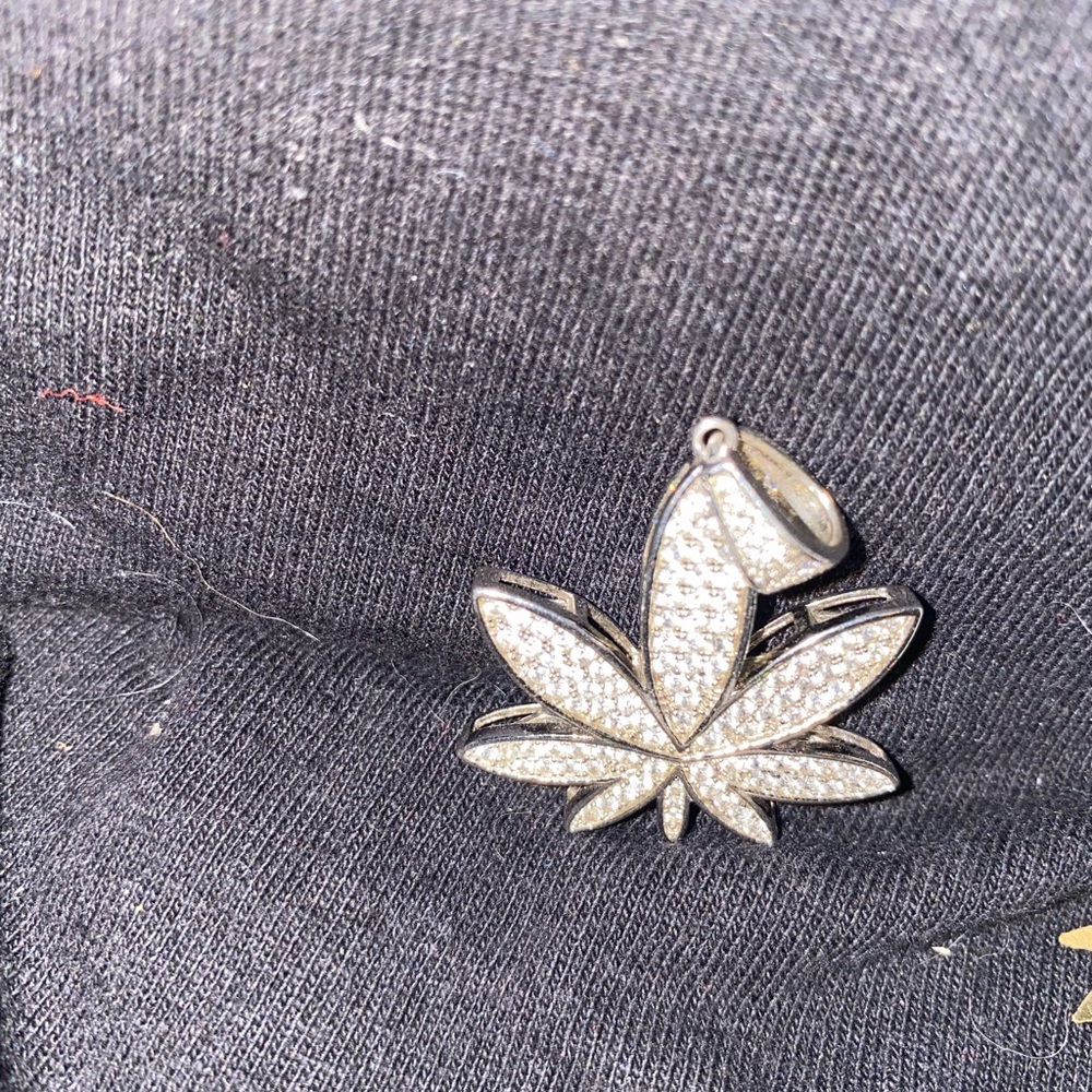 Sterling 420 Mj Leaf